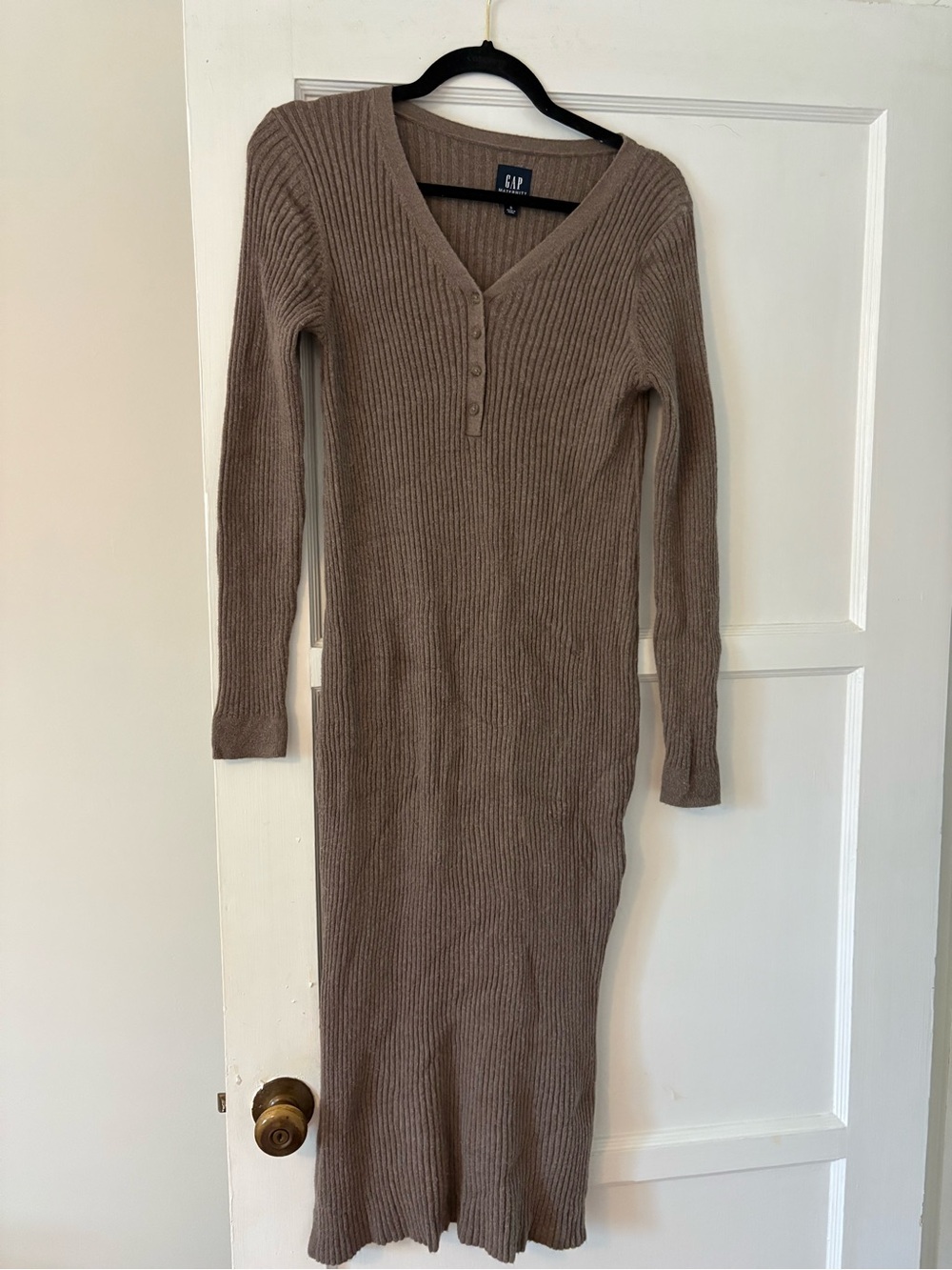 GAP Maternity Knit Long Sleeve Midi Dress